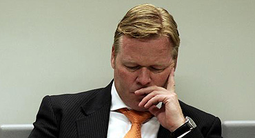20080421235330-koeman-apertura.jpg