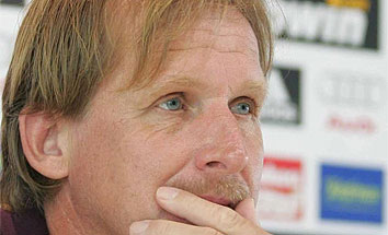 &iquest;Quiere Schuster al Kun?