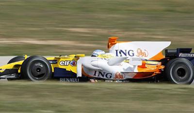 Alonso mejora y queda tercero